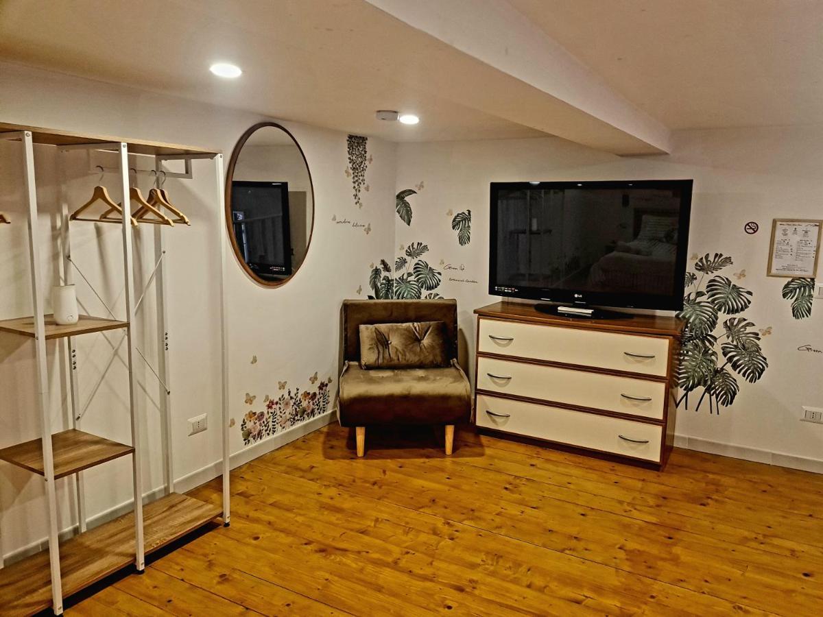 Apartment Station House