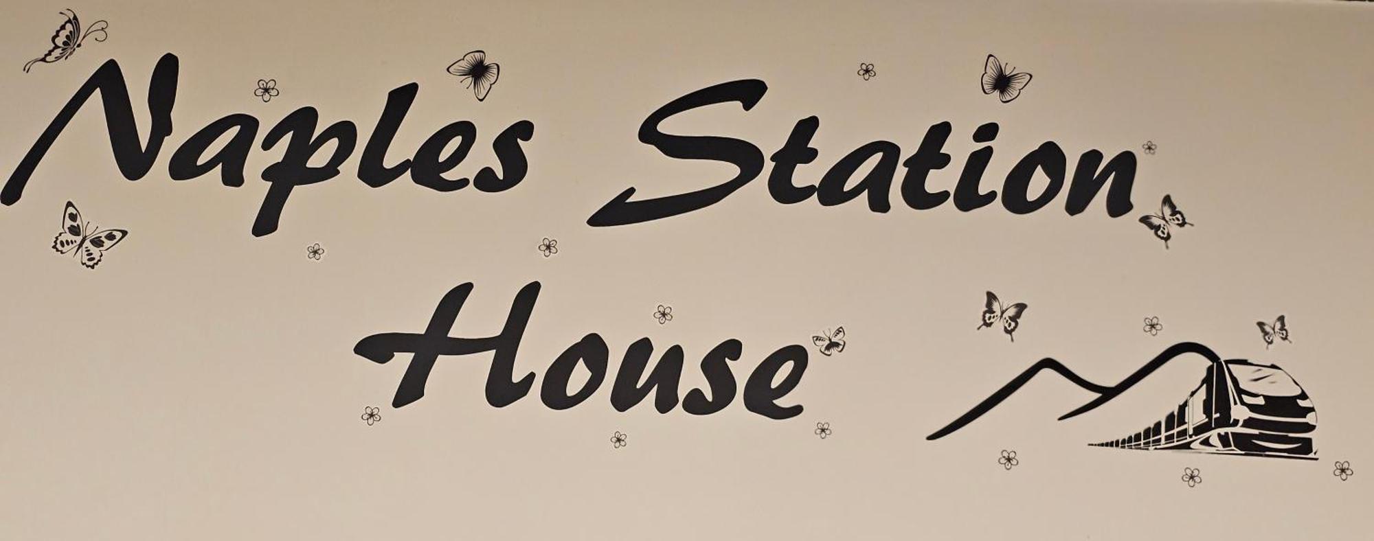 Apartment Station House